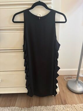 Black Sleeveless Ruffle Side Shift Dress